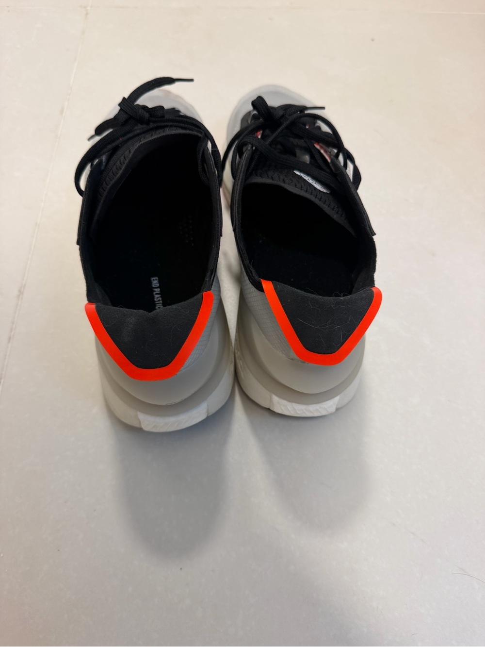 Adidas Boots Men’s Gray and Black Sneakers with Red Accents - Picture 2 of 4